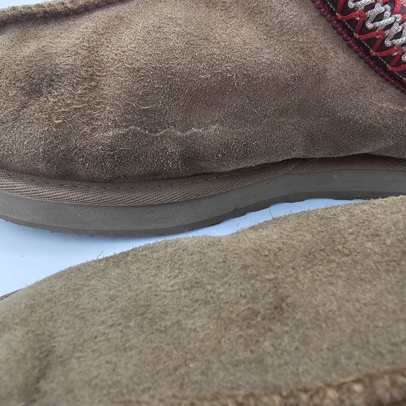 UGG Tazz Platform Slippers Sand Size 6 Women Suede Cozy Fashionable Slip-On - Picture 11 of 15